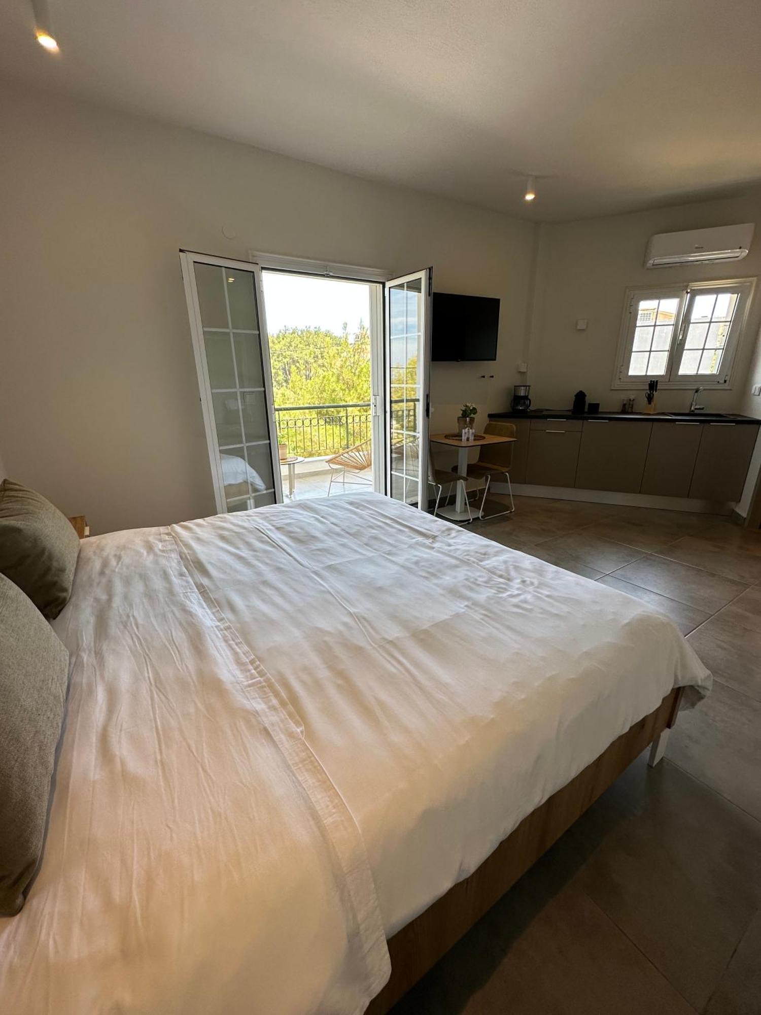 נאה רודה Villa Eleni Greece - Wonderful Sea View Studios מראה חיצוני תמונה